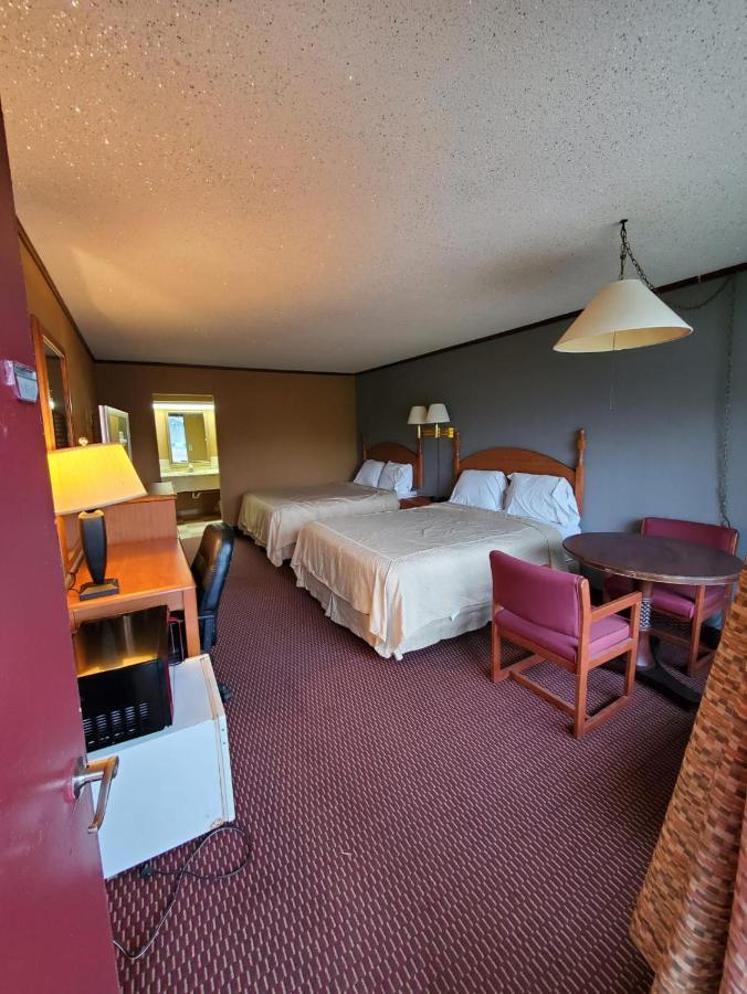 Gray Plaza Motel 웨스트프랭크퍼트 외부 사진